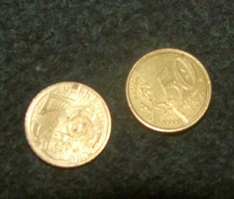 Moneda naţională s-a apreciat la 4,5144 lei/euro